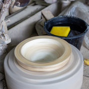 Ceramic wheel, production of handmade ceramics by Palinopsia