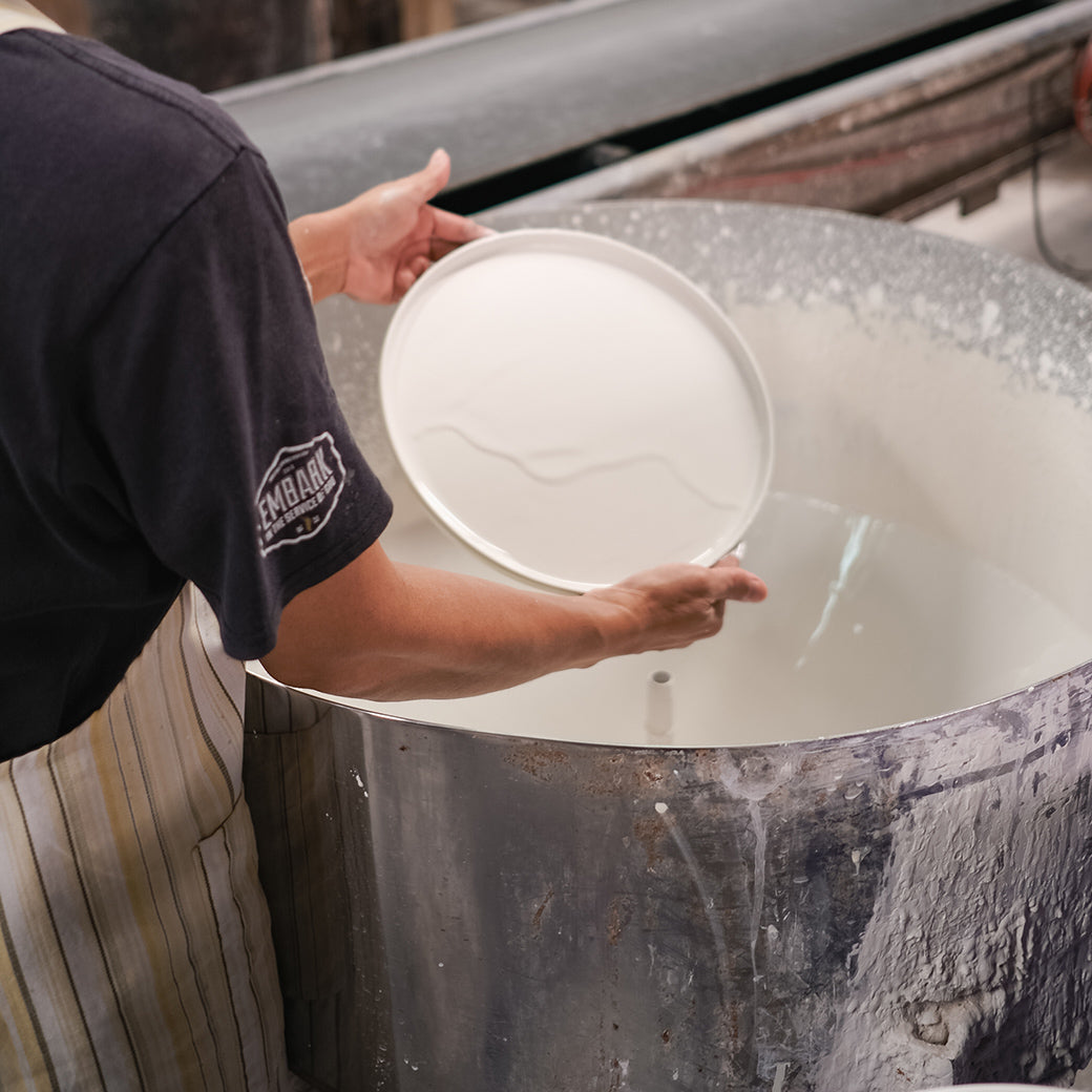 Clay Chronicles: From Mud to Magic, the Journey of Handmade Ceramic Dinner Sets