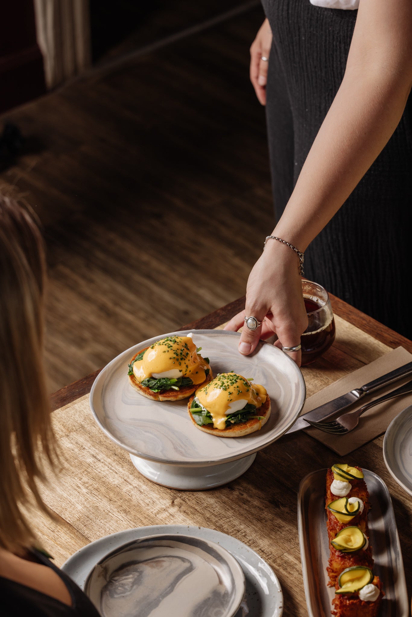 Jupiter Lunch Plate Satin