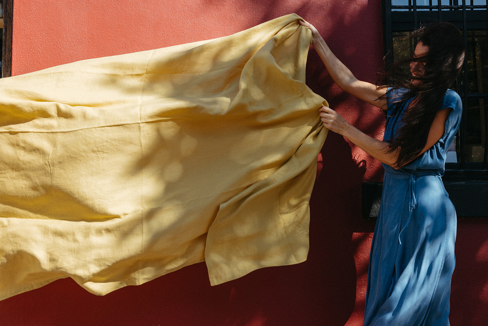 Palinopsia Pure Linen Tablecloths