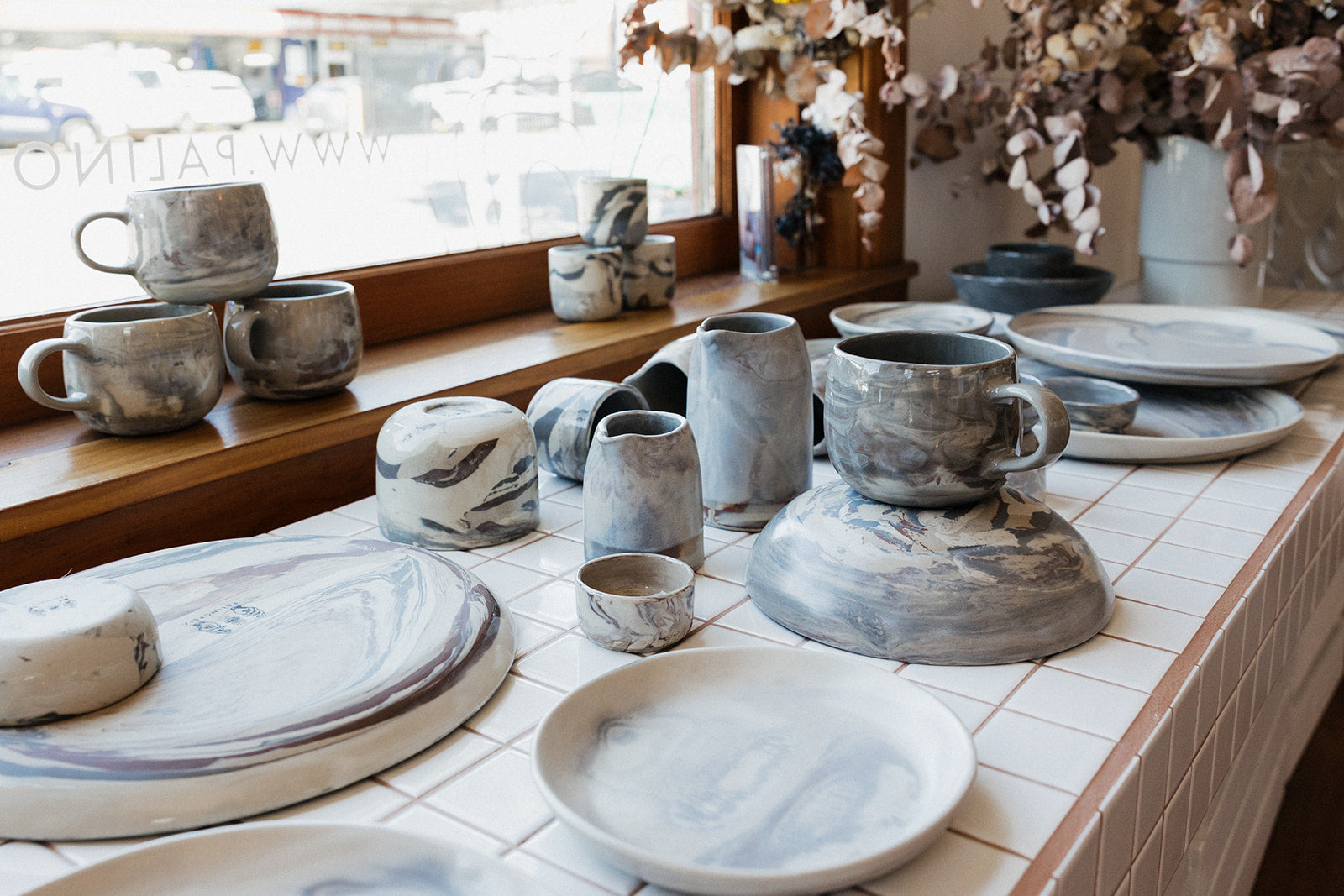 Jupiter Medium Pitcher Satin