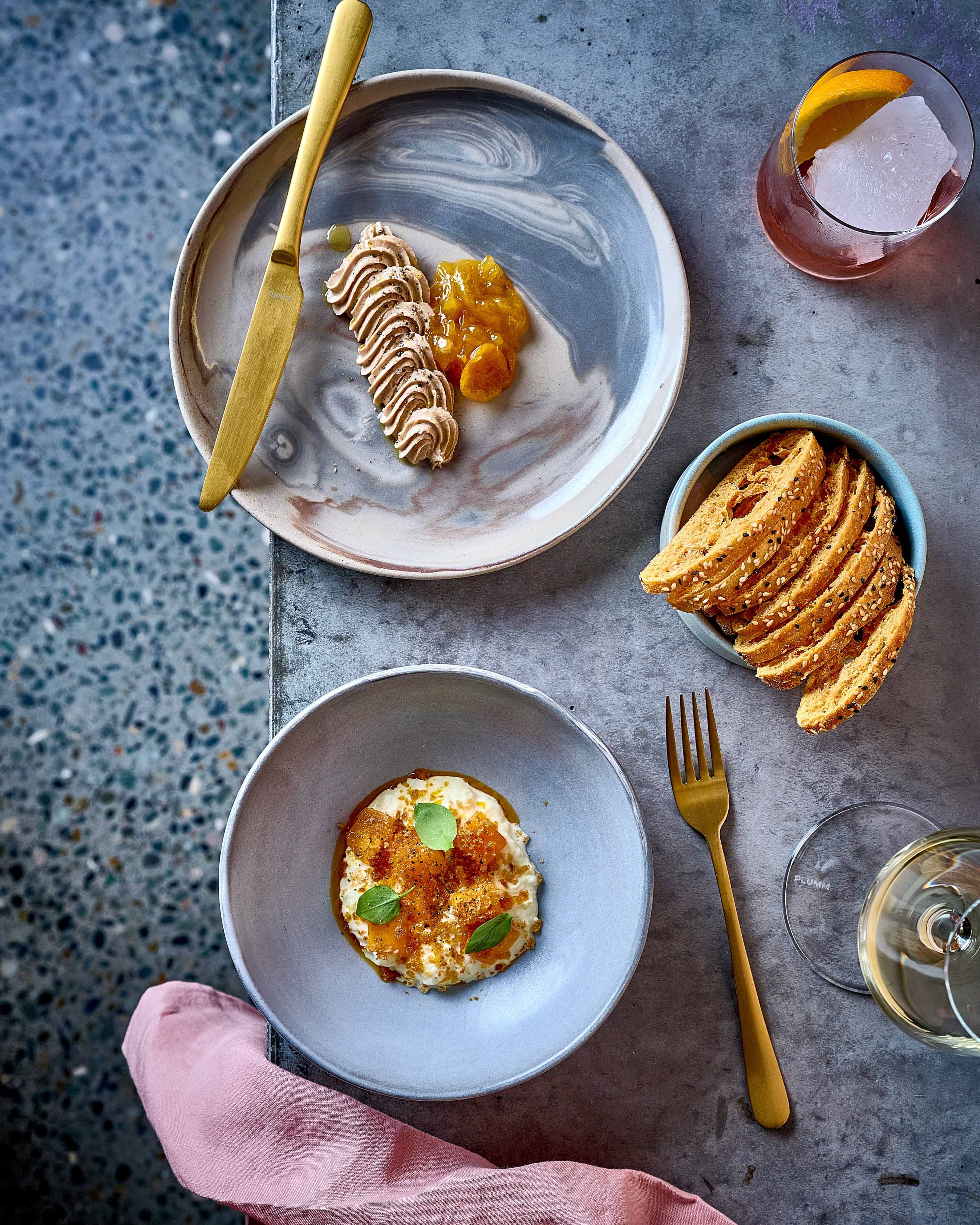 Jupiter Dinner Set Satin