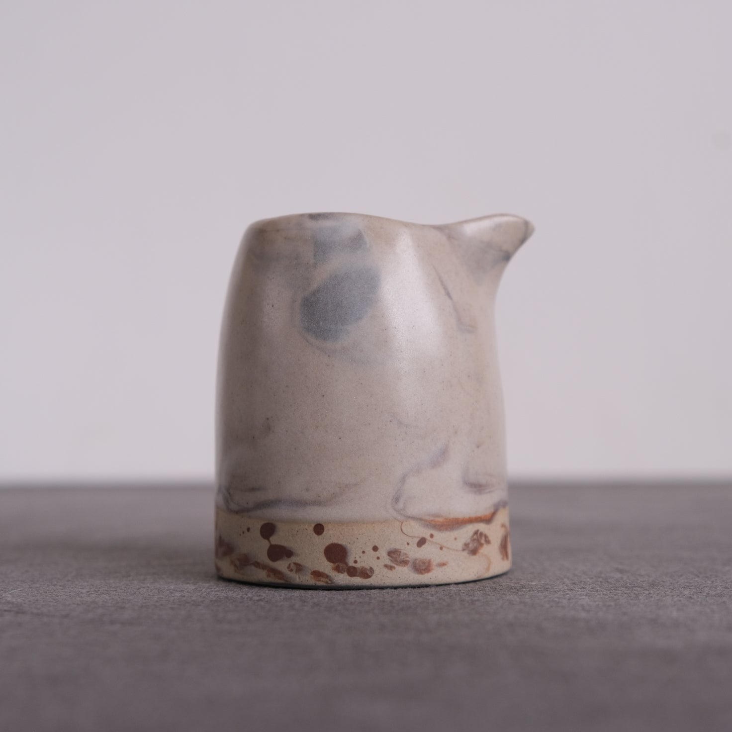 Jupiter Small Pitcher Satin