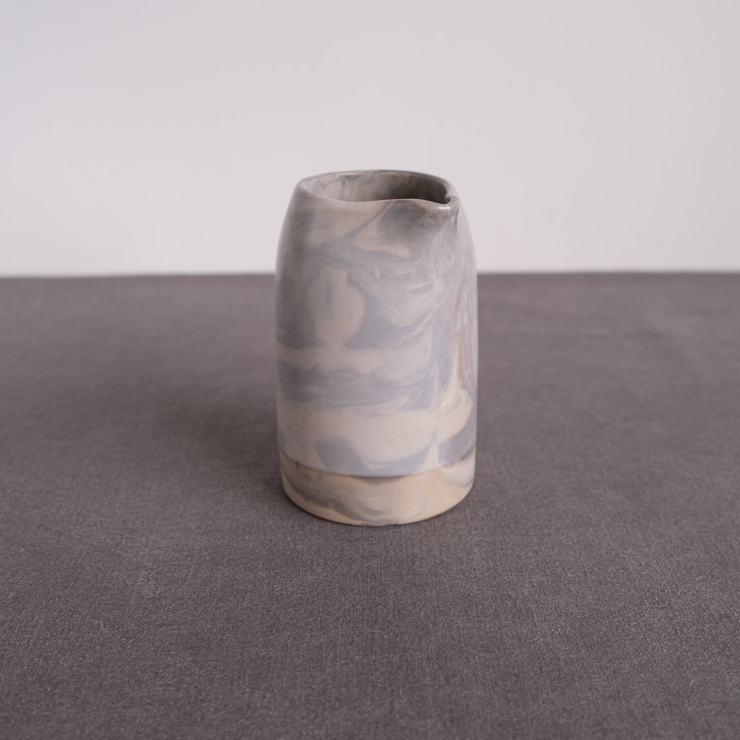 Jupiter Medium Pitcher Satin