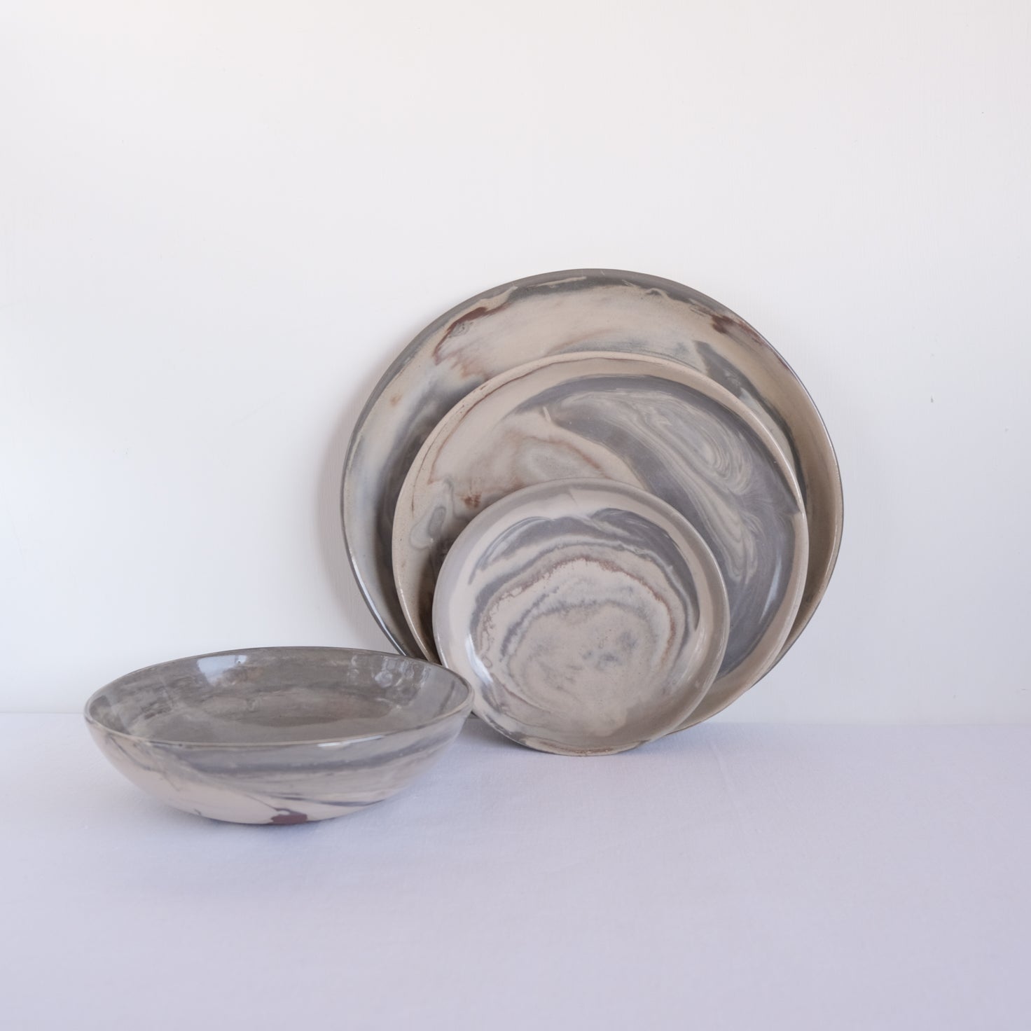 Palinopsia_Marble_Ceramics_Jupiter_Dinnerware_Gloss-54.jpg